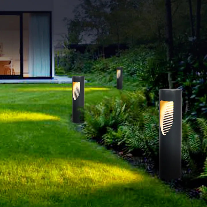 Lampada da esterno a LED ad energia solare con sensore di luce automatico: lampada da esterno minimalista per giardino e patio 2