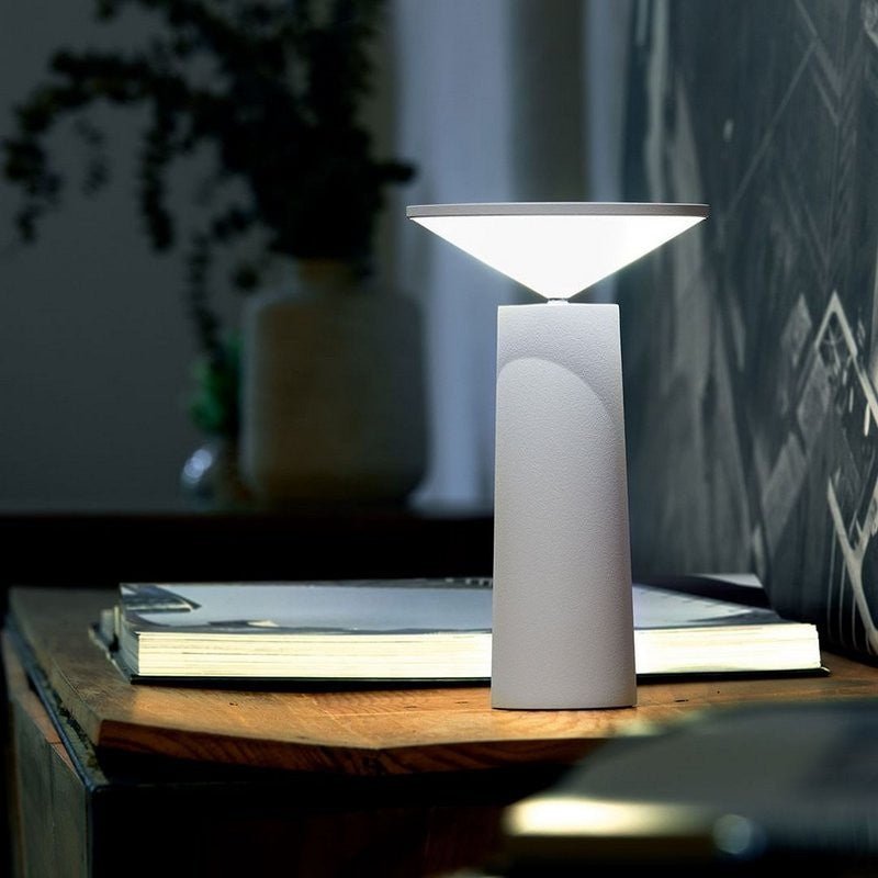 Lampada da tavolo Aurora - Dimmerabile e moderna 7