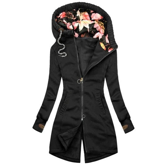Cappotto nero da donna con cappuccio foderato a fiori, chiusura zip, design elegante, ideale per autunno e inverno. Moda femminile, abbigliamento caldo.