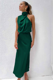 Elegante Vestito Lungo in Raso con Attraente Scollo Halter Neck