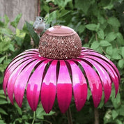 Mangiatoia per uccelli a forma di echinacea 1