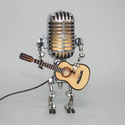 Microfono robot vintage in metallo con lampada per chitarra 0