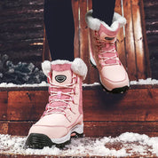 Stivali invernali rosa da donna con pelliccia sintetica, suola antiscivolo, ideali per neve e freddo. Scarpe moda calde e impermeabili.