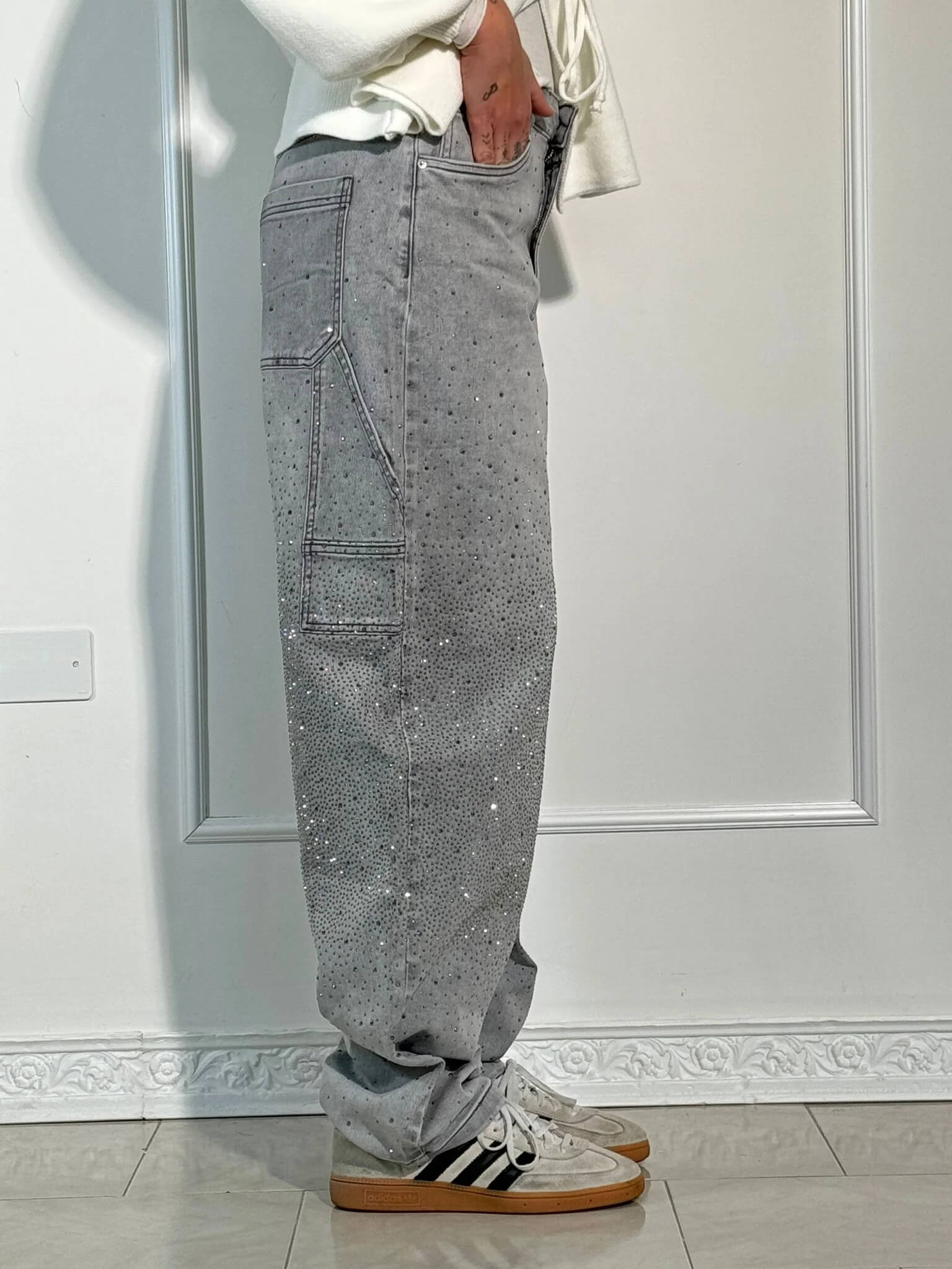 Jeans Balloon Larghe Sabrina con Eleganti Dettagli Brillanti
