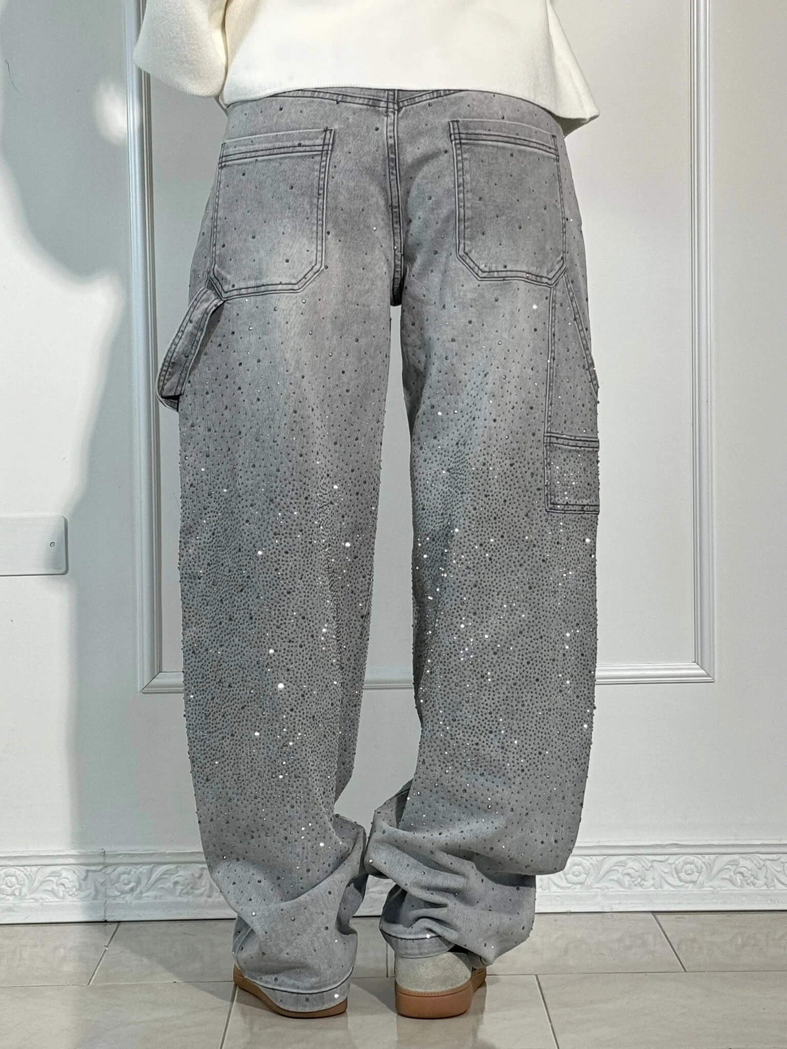 Jeans Balloon Larghe Sabrina con Eleganti Dettagli Brillanti