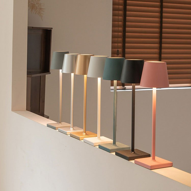 NORDIA | Lampada da tavolo ricaricabile senza fili 1