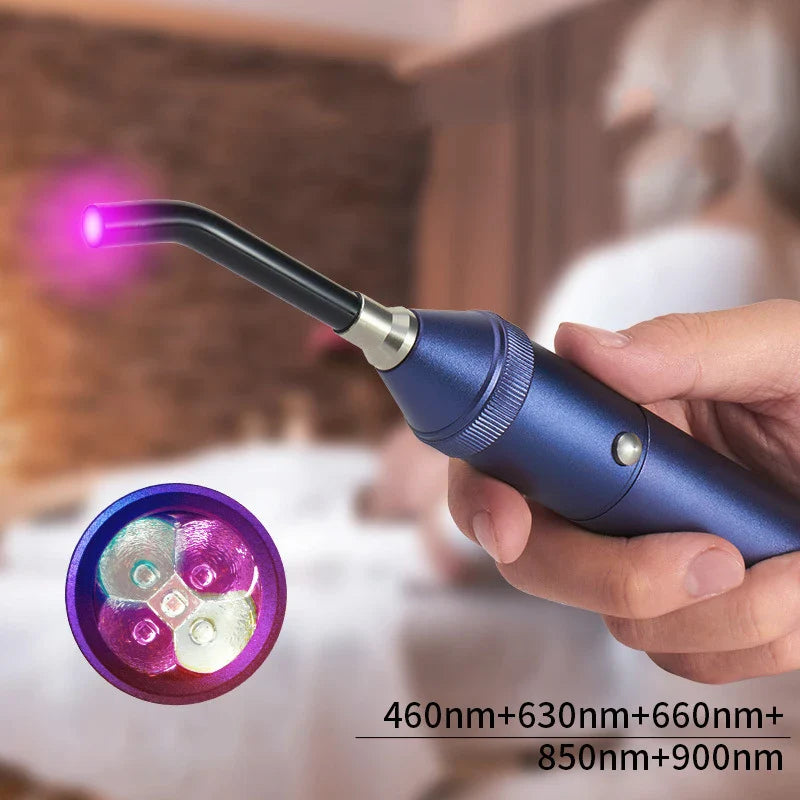 Dispositivo portatile per terapia laser a LED, design ergonomico, lunghezze d'onda multiple (460nm, 630nm, 660nm, 850nm, 900nm), uso medico ed estetico.