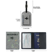 Porta passaporto e targhetta bagaglio in pelle nera con decorazioni a stella, dimensioni dettagliate, ideale per viaggi, accessori eleganti e funzionali.