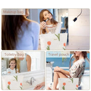 Borsa trucco elegante con motivo floreale, ideale per viaggi. Include scomparti per cosmetici e articoli da toeletta. Design moderno e funzionale.
