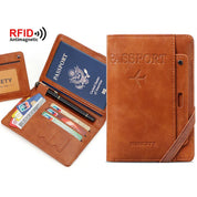 Portafoglio da viaggio in pelle marrone con protezione RFID, scomparti per passaporto, carte di credito e penna. Design elegante e funzionale.