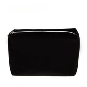 Astuccio nero in tessuto con cerniera bianca, ideale per cosmetici o accessori. Design semplice e funzionale, perfetto per viaggi e uso quotidiano.