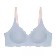 Reggiseno senza cuciture grigio chiaro, design a coppa piena, spalline regolabili, comfort quotidiano, intimo donna elegante e moderno.
