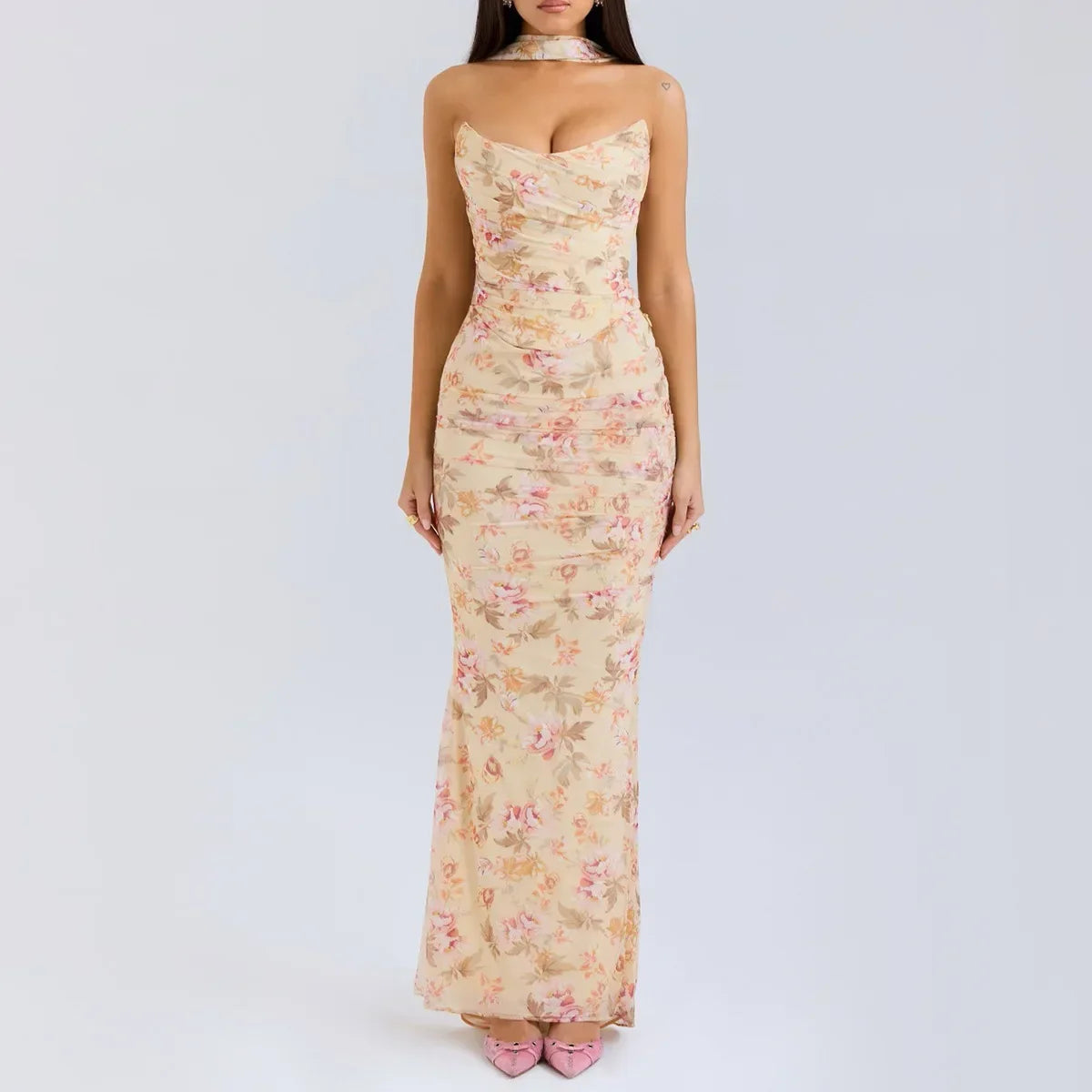 Abito Completo Valmira con Eleganti Drappeggiature