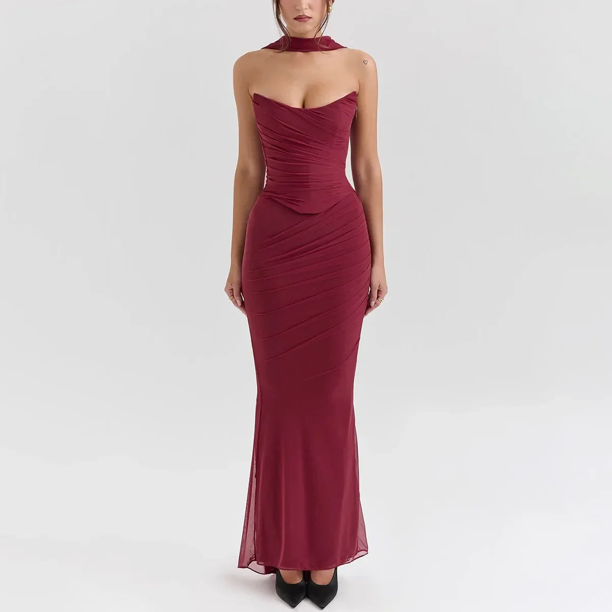 Abito Completo Valmira con Eleganti Drappeggiature