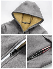 Felpa con cappuccio grigia, interno in pile beige, cerniera frontale e tasca laterale con zip. Abbigliamento casual, caldo e confortevole.
