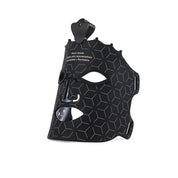 Maschera LED nera per ringiovanimento facciale, design geometrico, portatile, terapia luce, cura pelle, anti-invecchiamento, bellezza viso.
