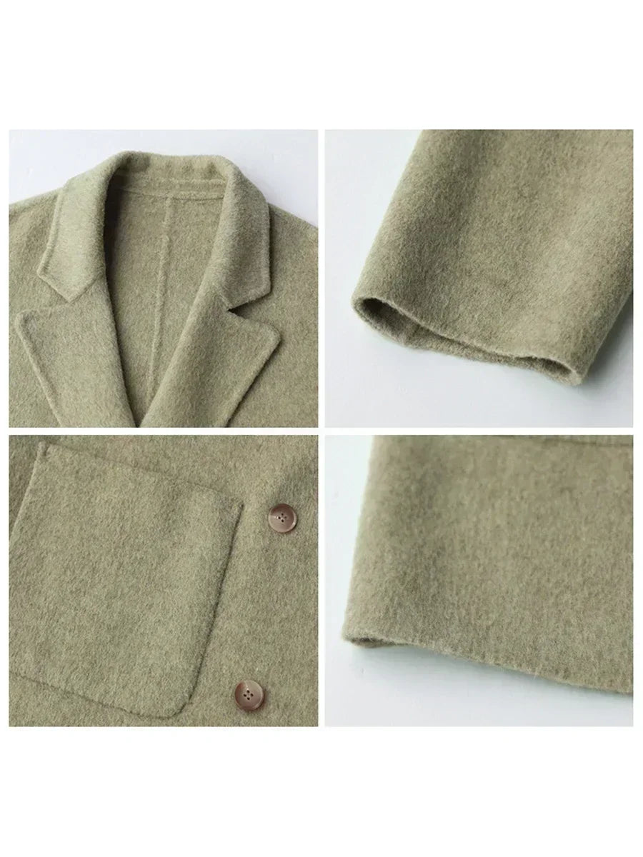 Cappotto in lana verde oliva, dettagli su colletto, manica, tasca e bottoni. Elegante e caldo, ideale per l'inverno. Moda uomo/donna.