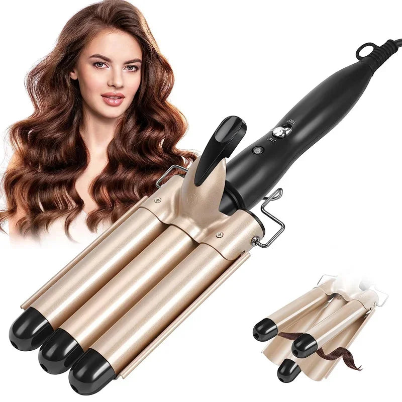 Ferro arricciacapelli triplo professionale, design nero e oro, ideale per onde morbide e definite. Accessorio styling capelli di alta qualità.