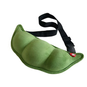 Cuscino ergonomico verde a forma di pisello, con cintura regolabile nera. Ideale per supporto lombare e comfort. Accessorio benessere versatile.
