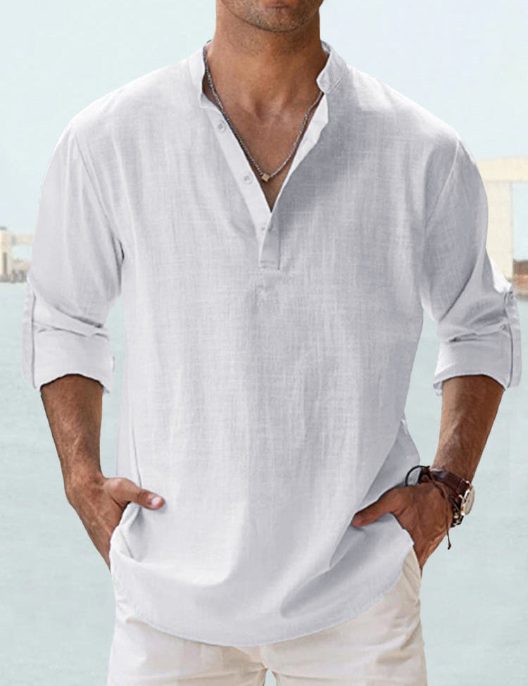 Camicia uomo bianca in lino, maniche lunghe, colletto alla coreana, stile casual estivo. Ideale per look eleganti e rilassati.
