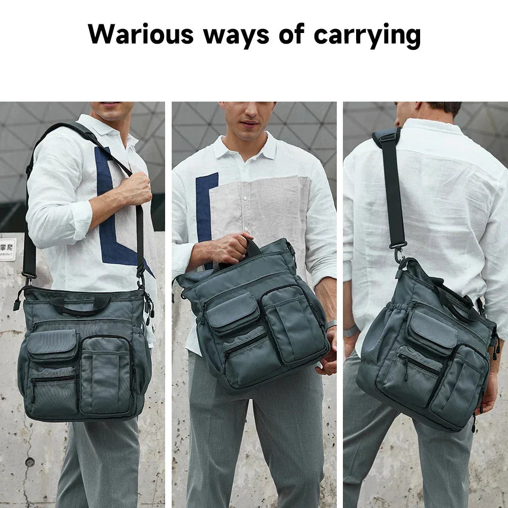 Uomo con borsa a tracolla multifunzionale grigia, indossata in tre modi diversi. Design moderno, ideale per lavoro e viaggio.