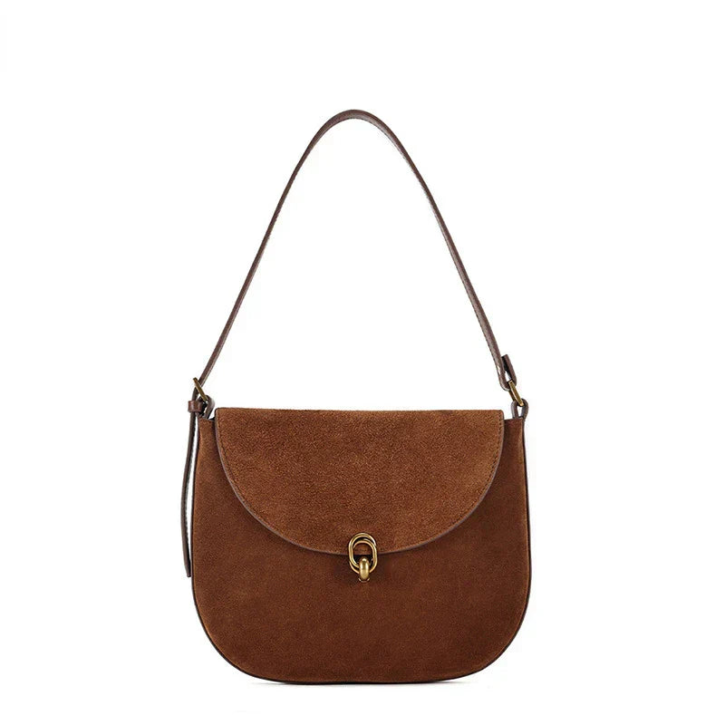 Borsa a tracolla in pelle scamosciata marrone, design elegante con chiusura a fibbia dorata. Accessorio moda donna, stile casual chic.