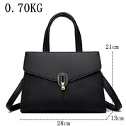 Borsa a mano nera in pelle sintetica, chiusura dorata, dimensioni 28x13x21 cm, elegante e leggera, ideale per moda femminile e shopping.