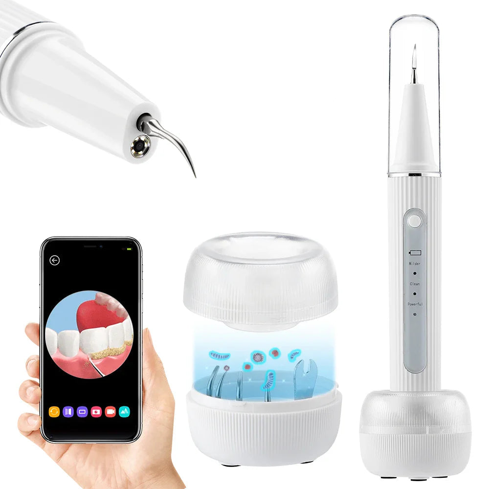 Dispositivo per pulizia dentale elettrico bianco con accessori, display LED e app mobile. Strumento per igiene orale avanzata e rimozione placca.