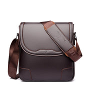Borsa a tracolla in pelle marrone scuro, design elegante e moderno, con cinghia regolabile. Ideale per uomo, perfetta per lavoro e viaggio.