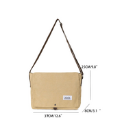 Borsa a tracolla beige in tela, dimensioni 37x25x8 cm, con etichetta frontale, ideale per uomo e donna. Design casual e pratico per uso quotidiano.