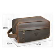 Borsello da viaggio in pelle marrone, dimensioni 25x15x12 cm, con cerniera e manico laterale. Elegante e resistente, ideale per uomo.