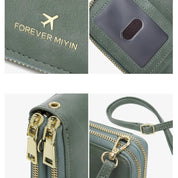 Portafoglio da viaggio verde in pelle sintetica con cerniera dorata, logo "Forever Miyin", scomparti multipli e cinturino da polso.