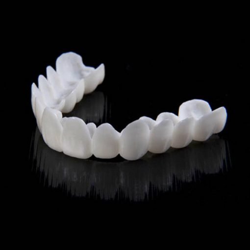 Trasformazione immediata del sorriso con Snap on Smile Veneers 3