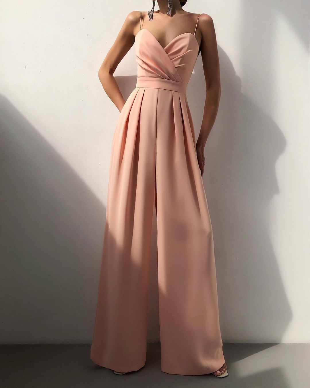 Tuta Larga alla Moda da Donna 3