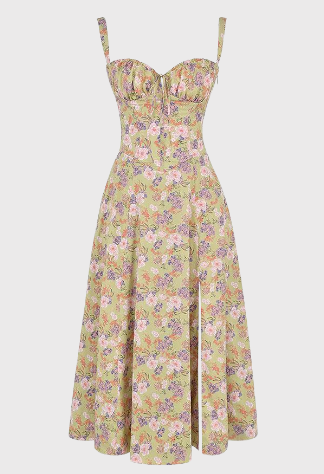 Abito estivo floreale donna, lungo, con spalline sottili, stampa fiori rosa e viola su sfondo verde chiaro, stile vintage, perfetto per occasioni casual.