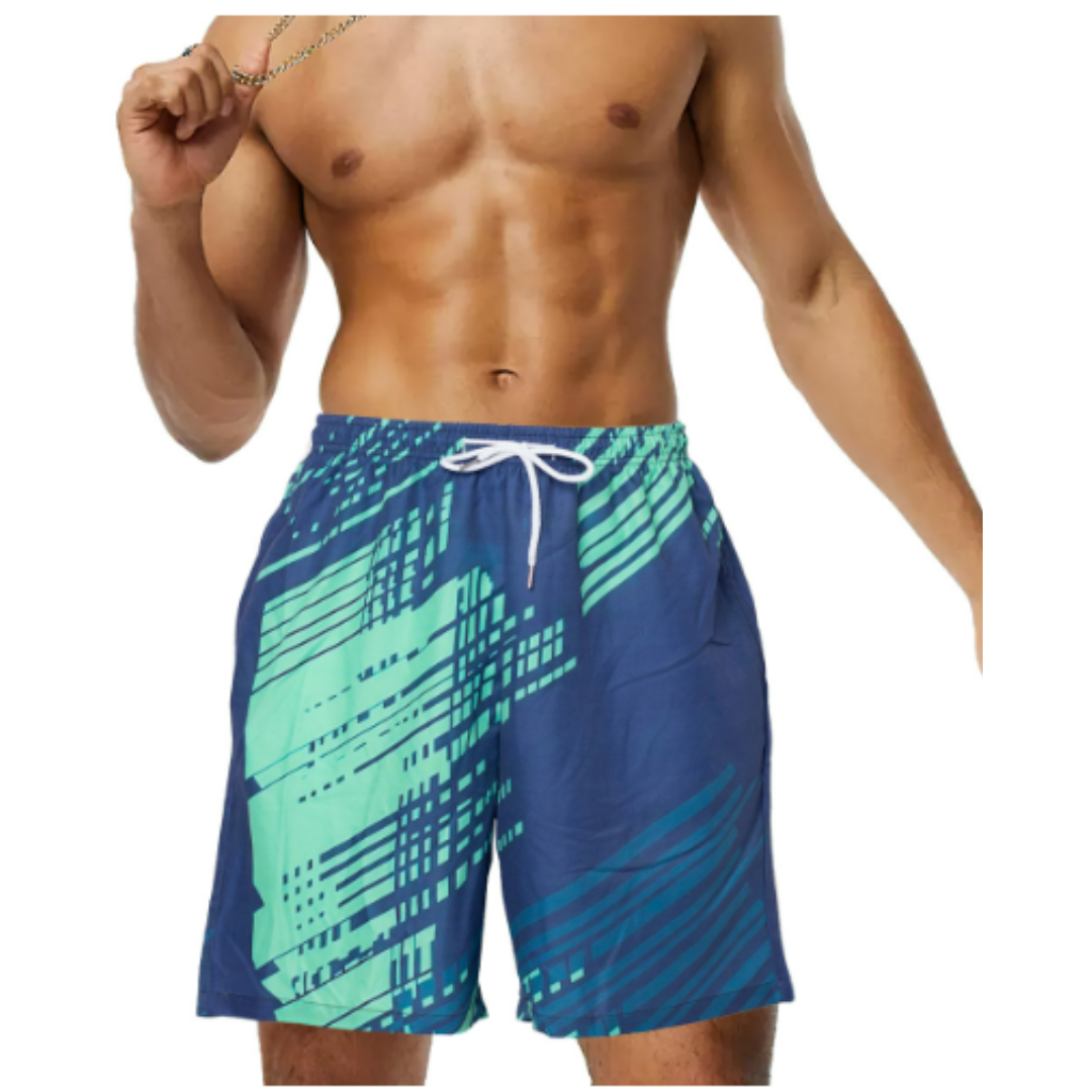 Pantaloncini da bagno uomo blu con stampa geometrica verde, elastico in vita e coulisse. Ideali per nuoto e spiaggia. Moda mare estiva.