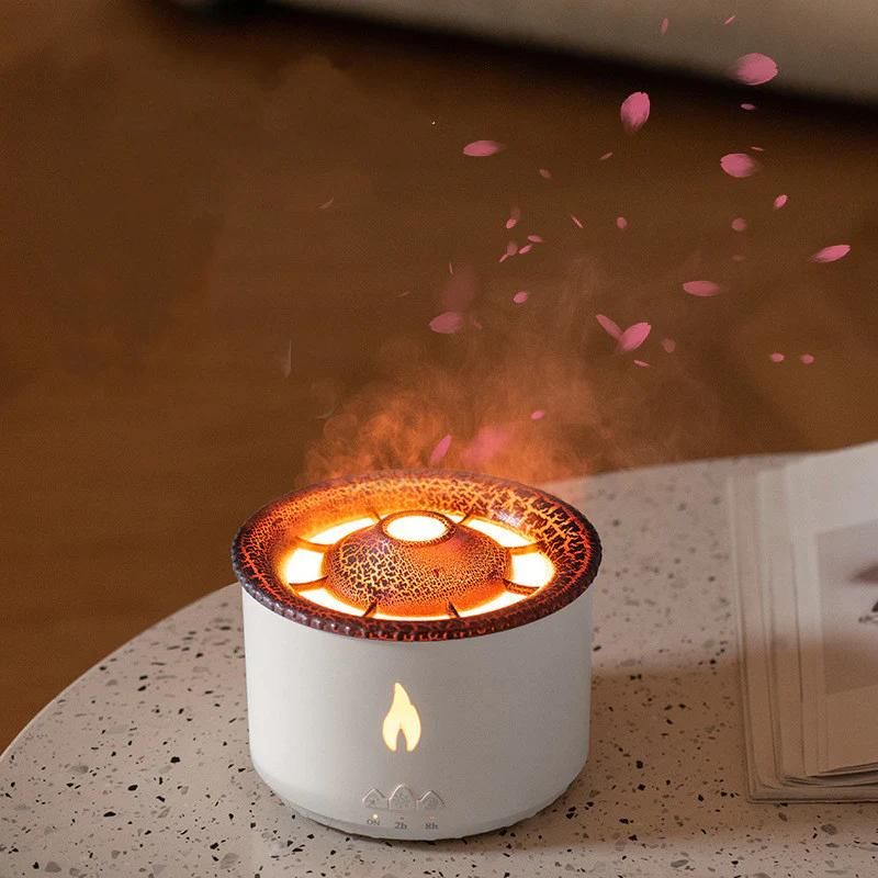 Diffusore di aromi a ultrasuoni con effetto fiamma, petali rosa fluttuanti, design moderno, ideale per aromaterapia e decorazione d'interni.