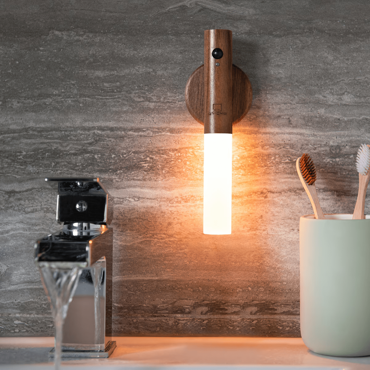 Vesoria | lampada da parete versatile 3