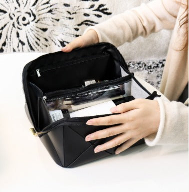 Andi | Borsa per cosmetici chic impermeabile
