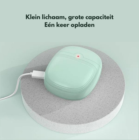 Caricabatterie portatile verde menta su base grigia, design compatto, indicatore LED rosso, cavo USB collegato.