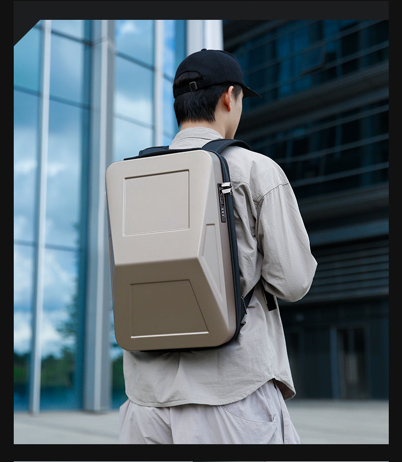 Zaino rigido antifurto espandibile BANGE con porta USB e organizer 4