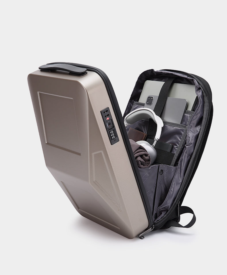 Zaino rigido antifurto espandibile BANGE con porta USB e organizer 8