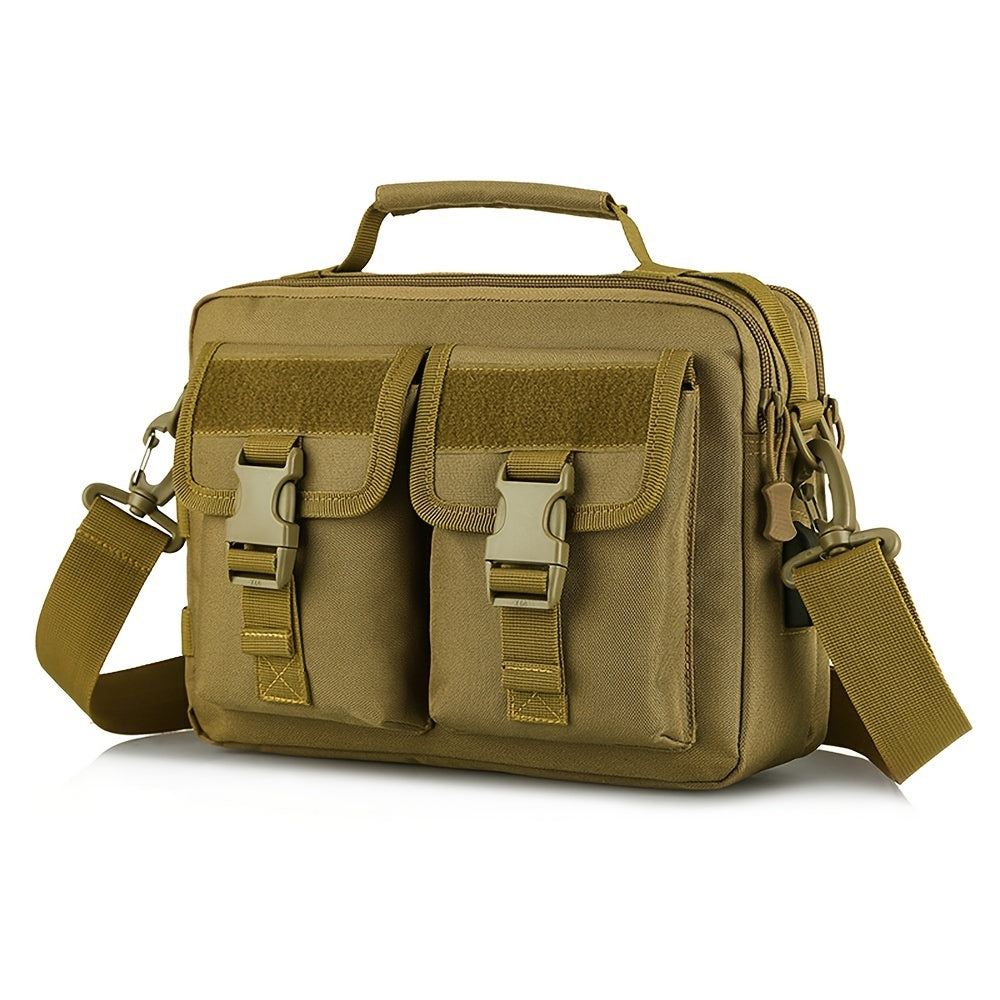 Borsa a tracolla tattica in nylon marrone con doppie tasche frontali, chiusure a fibbia e manico superiore. Ideale per outdoor e viaggi.