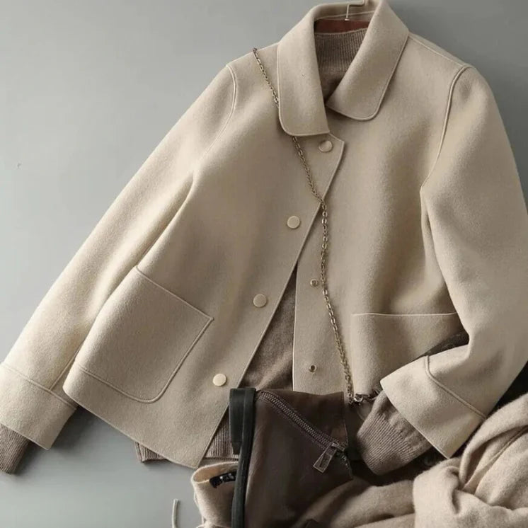 Giacca Beige Donna – Elegante e Pratica