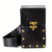 Marsupio in pelle nera con borchie dorate, chiusura a scatto, design elegante e compatto, ideale per moda uomo e donna, accessorio di tendenza.