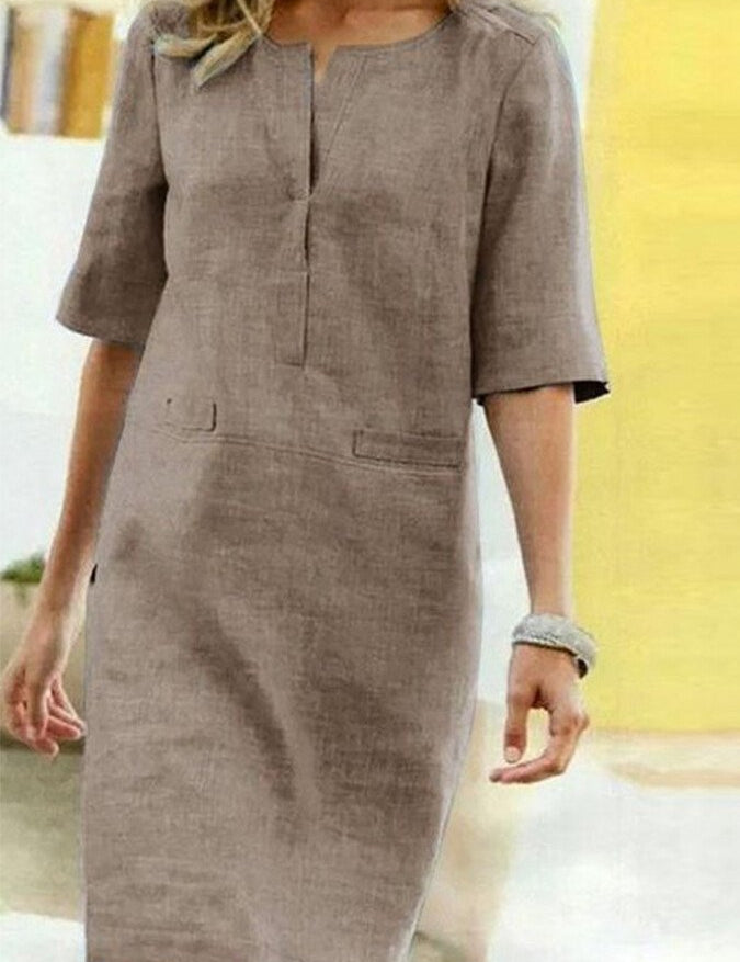 Abito donna in lino beige, maniche corte, scollo a V, stile casual elegante. Perfetto per l'estate, moda femminile, abbigliamento leggero.