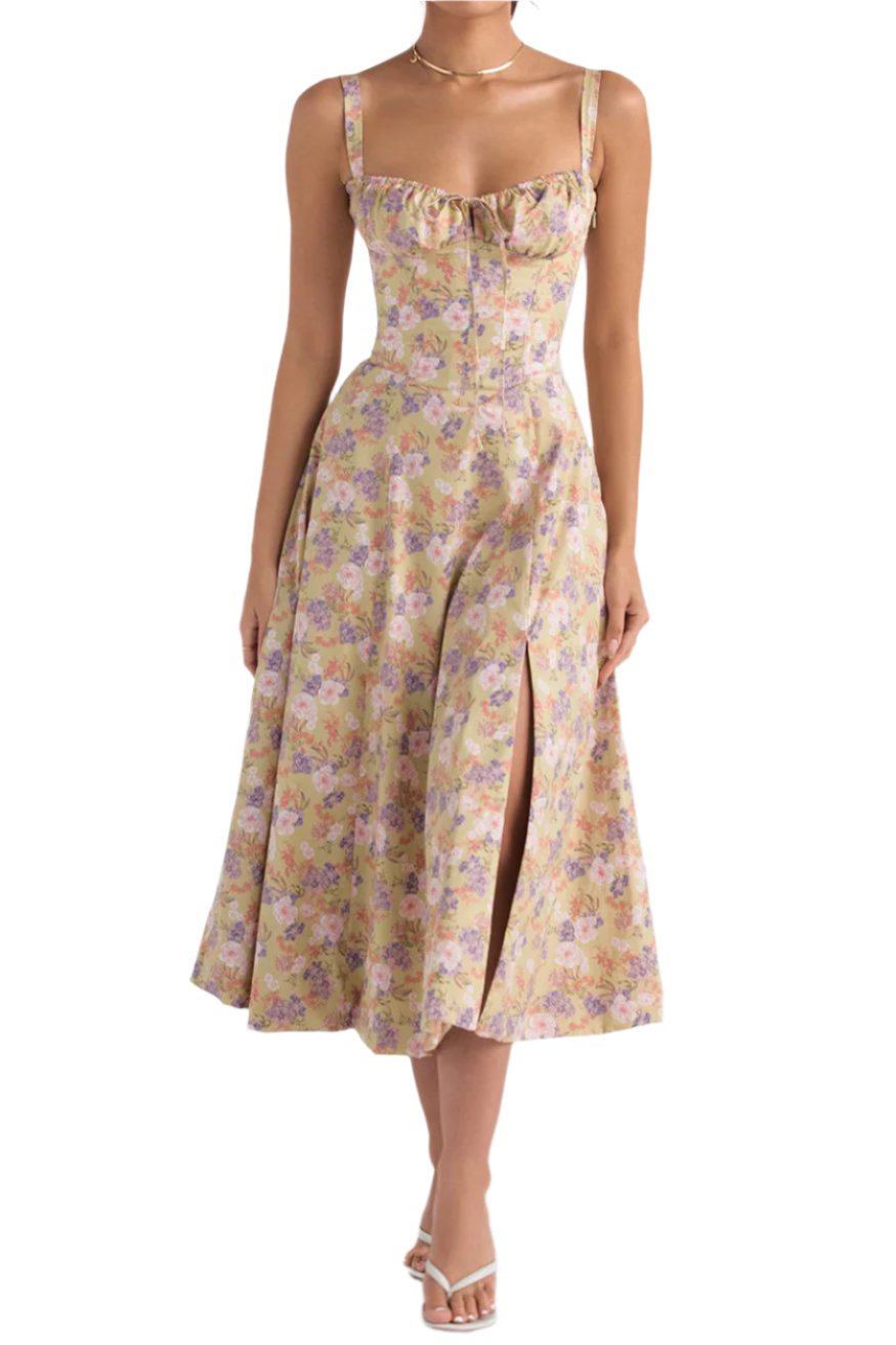 Abito midi floreale donna, spalline larghe, scollo a cuore, spacco frontale, colori pastello, perfetto per primavera estate, moda femminile elegante.