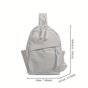 Zaino bianco in pelle sintetica, dimensioni 29,5x19x10,5 cm, con tasche laterali e chiusura a cerniera. Accessorio moda unisex, ideale per scuola o viaggio.