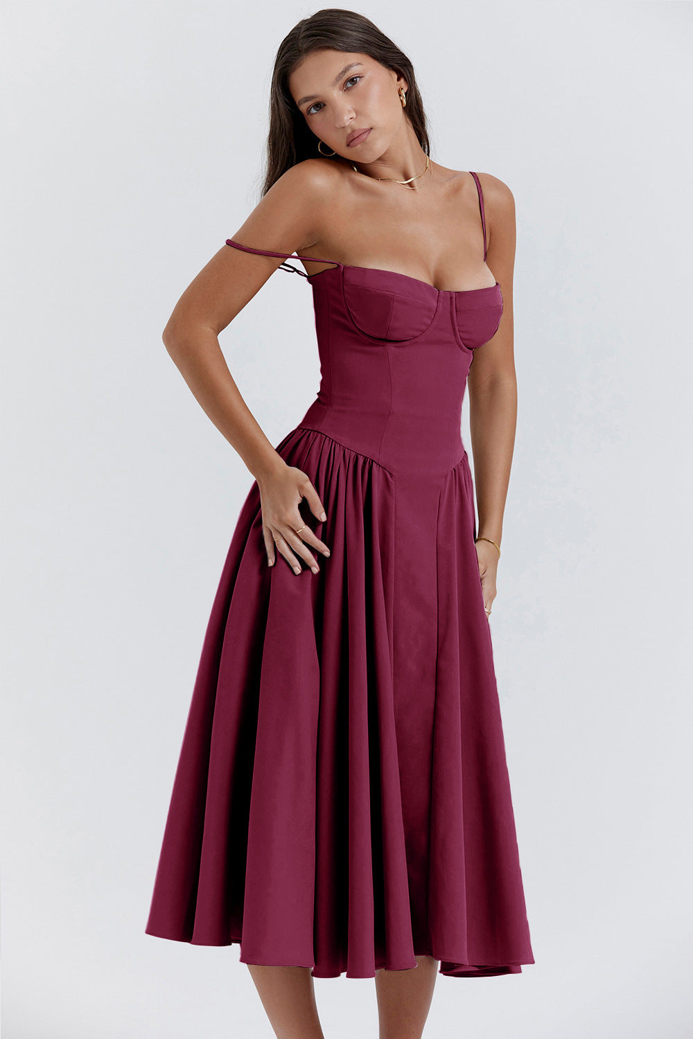 Bridget - Abito Vintage Elegante con Corsetto e Spalline Sottili