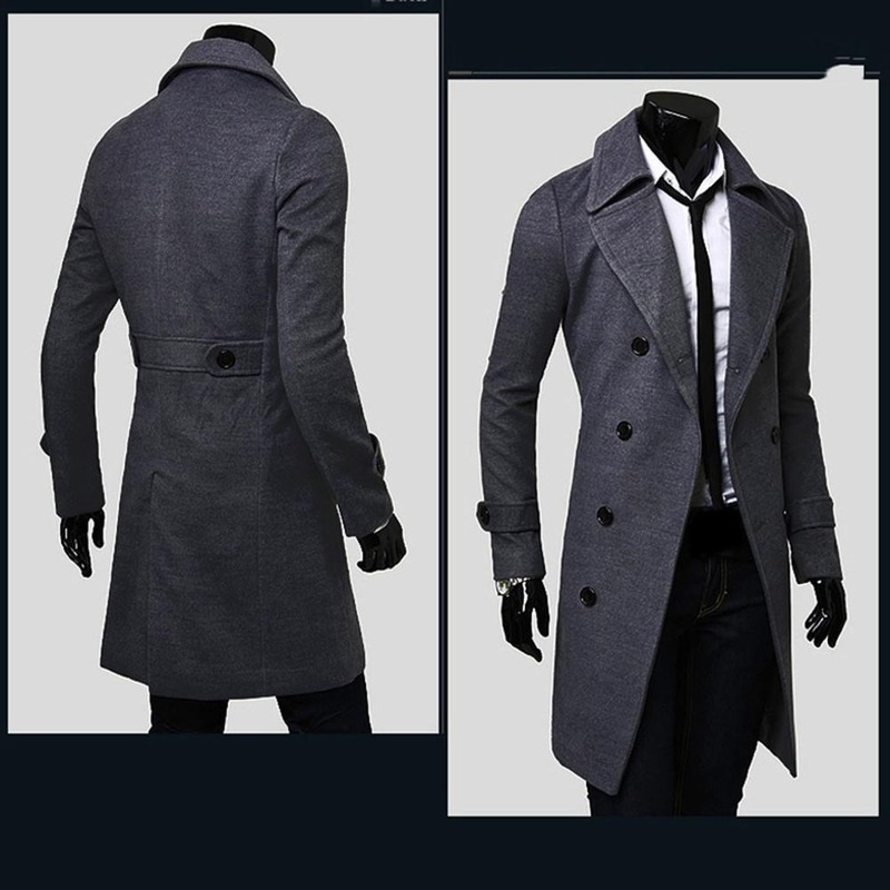 Cappotto uomo elegante grigio, doppio petto, lungo, con bottoni neri, stile formale, ideale per autunno e inverno. Moda maschile sofisticata.